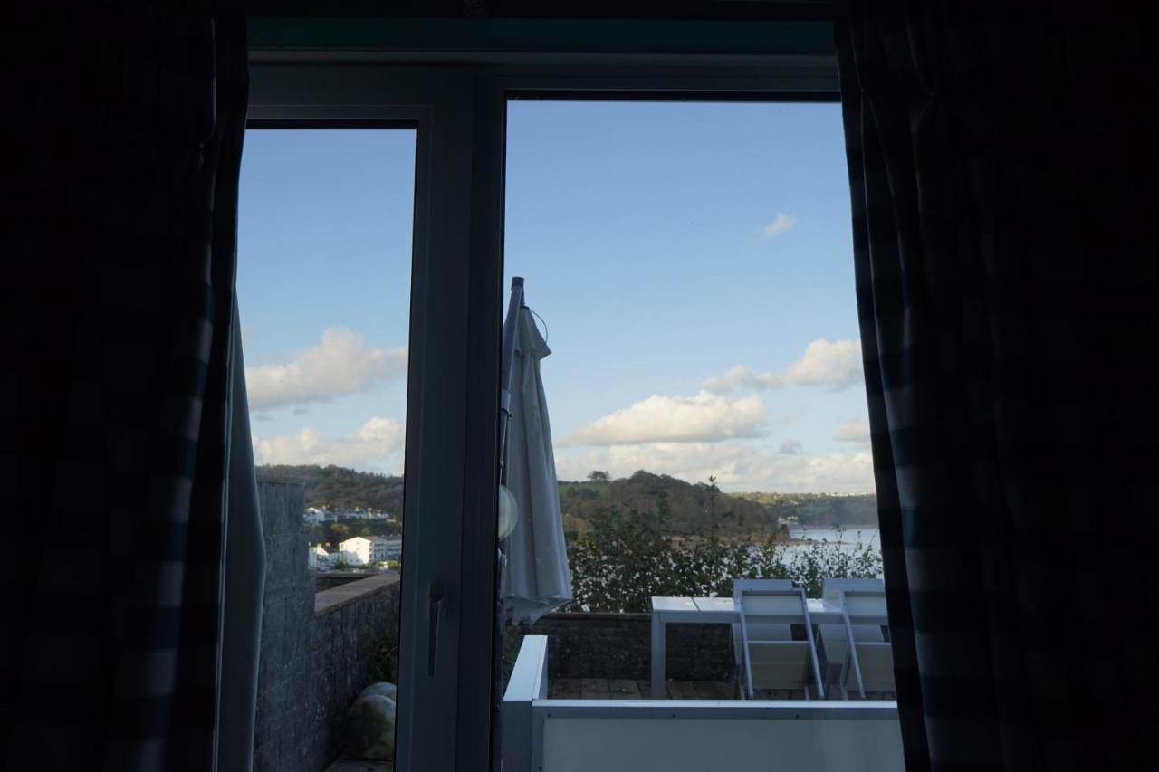 Beach House With Sea Views Over Saundersfoot Bay Buitenkant foto